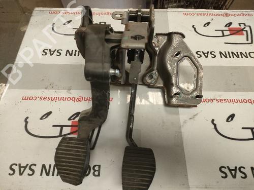 Used Pedal PEUGEOT 208 I (CA_, CC_) 1.6 HDi (92 hp) 22784207