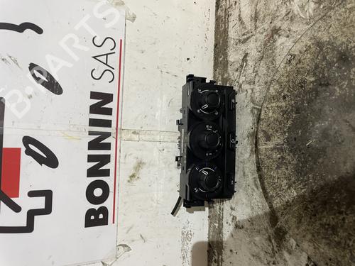 Used Climate control Climate control CITROËN C3 II (SC_) 1.4 HDi 70 (SC8HZC, SC8HR0, SC8HP4) (68 hp) 34592745 34592745