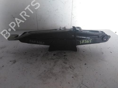 Altro Altro DACIA SANDERO II TCe 90 (B8M1, B8MA, B8AC) (90 hp) 34602172 34602172