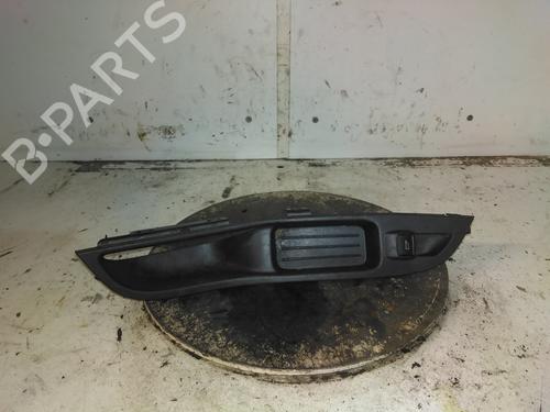 right-front-window-switch-ford-focus-iii-saloon-2010-2011-2012-2013-2014-2015-2016-2017-2018-2019-2020-34597868 main image