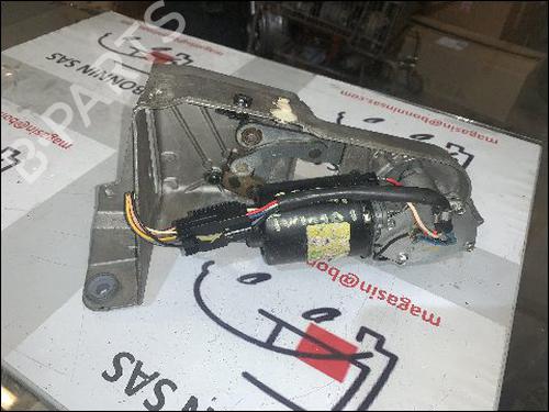 Used Front wiper motor Front wiper motor RENAULT TWINGO I (C06_) 1.2 (C063, C064) (55 hp) 34590094 34590094