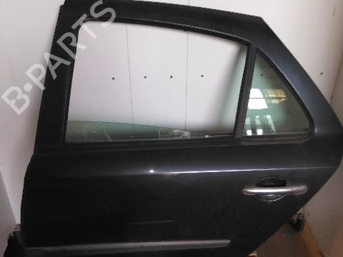 Used Left rear door RENAULT LAGUNA II (BG0/1_) 1.9 dCi (BG08, BG0G) (120 hp) 21135375