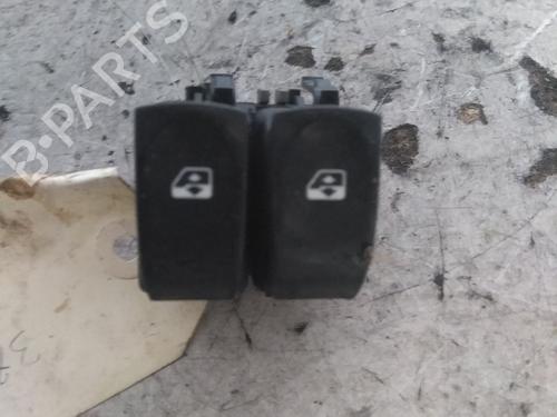 Used Switch Switch RENAULT TWINGO II (CN0_) 1.2 16V (CN04, CN0B) (75 hp) 34603074 34603074