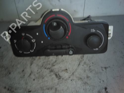 climate-control-renault-clio-iii-br01-cr01-2005-2006-2007-2008-2009-2010-2011-2012-2013-2014-34600579 main image