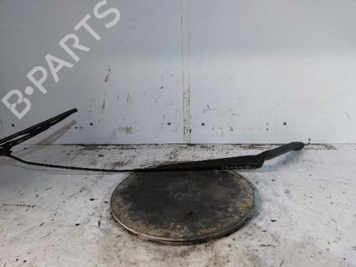 Used Front windshield wiper arm FORD FUSION (JU_) 1.4 TDCi (68 hp) 21542917