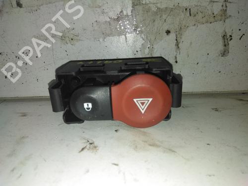 Advarselsbryter Advarselsbryter RENAULT CLIO III (BR0/1, CR0/1) 1.5 dCi (C/BR0G, C/BR1G) (68 hp) 34600588 34600588
