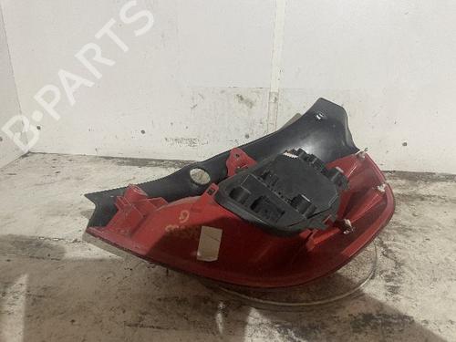 Used Left taillight RENAULT CLIO III (BR0/1, CR0/1) 1.5 dCi (BR17, CR17) (86 hp) 20636580