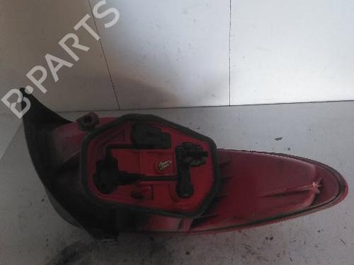 Used Right taillight PEUGEOT 206 Hatchback (2A/C) 1.4 i (75 hp) 26200675