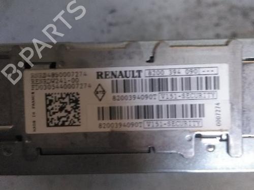 Used Radio RENAULT CLIO III (BR0/1, CR0/1) 1.5 dCi (BR0H, CR0H, CR1S, BR1S) (106 hp) 28144095