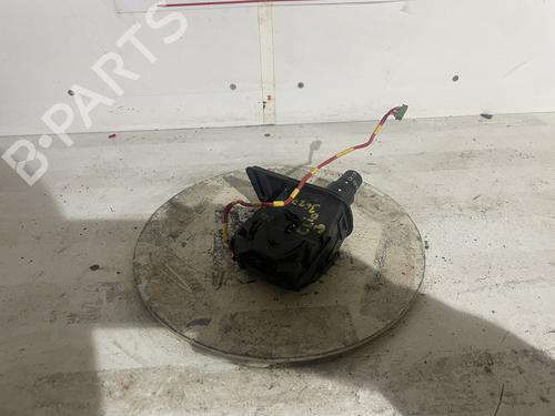 Used Steering column stalk Steering column stalk RENAULT CLIO III (BR0/1, CR0/1) 1.2 16V (BR02, BR0J, BR11, CR02, CR0J, CR11) (75 hp) 34590217 34590217
