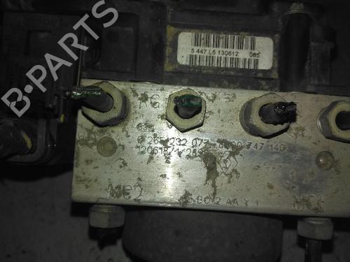 Used ABS pump RENAULT CLIO III (BR0/1, CR0/1) 1.5 dCi (75 hp) 27547947