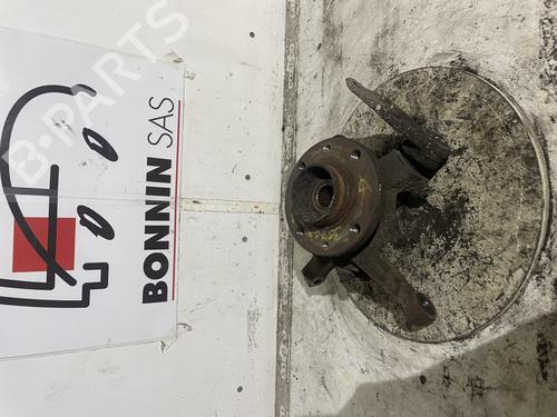 Used Right front steering knuckle Right front steering knuckle RENAULT TWINGO I (C06_) 1.2 16V (C06C, C06D, C06K) (75 hp) 34591363 34591363
