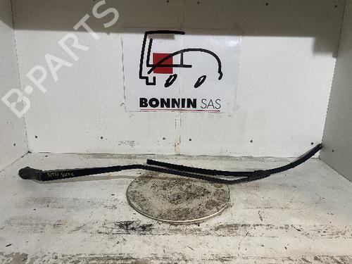 Used Front windshield wiper arm RENAULT SCÉNIC III (JZ0/1_) 1.5 dCi (106 hp) 21532043