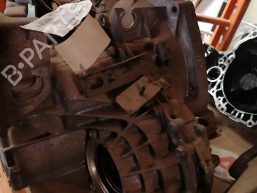 Gearbox RENAULT LAGUNA I (B56_, 556_) 2.2 dT (B569) | BP20635277M3 