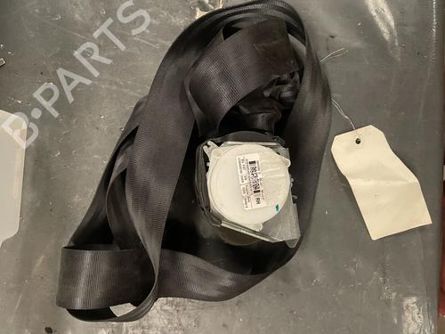 rear-left-seatbelt-fiat-500-312_-2007-34589065 main image