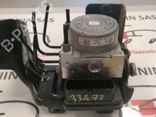 Used ABS pump ABS pump PEUGEOT 208 I (CA_, CC_) 1.4 HDi (68 hp) 34586951 34586951