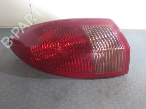 Used Left tailgate light Left tailgate light ALFA ROMEO 147 (937_) 1.9 JTD 16V (937.AXG1B, 937.BXG1B) (126 hp) 39697627 39697627