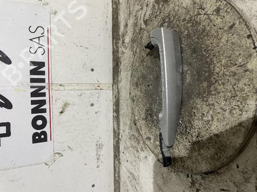 Used Rear left exterior door handle BMW 1 (E87) 118 d (143 hp) 21135079