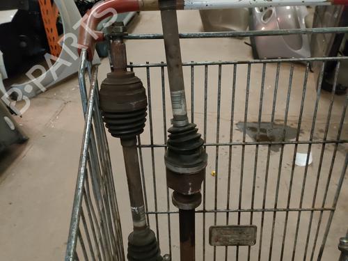 Used Right front driveshaft Right front driveshaft RENAULT MODUS / GRAND MODUS (F/JP0_) 1.5 dCi (FP0F, JP0F) (86 hp) 34588020 34588020