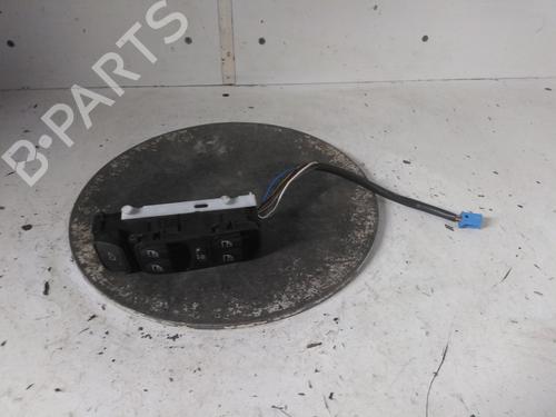 switch-mercedes-benz-c-class-w203-2000-2001-2002-2003-2004-2005-2006-2007-34599009 main image