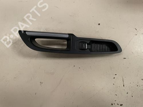 Used Front right interior door handle Front right interior door handle FORD GRAND C-MAX (DXA/CB7, DXA/CEU) 1.6 TDCi (115 hp) 34589007 34589007