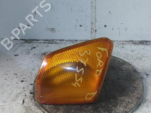 Blinklys fortil højre FORD FIESTA III (GFJ) 1.8 D (60 hp) 21517480