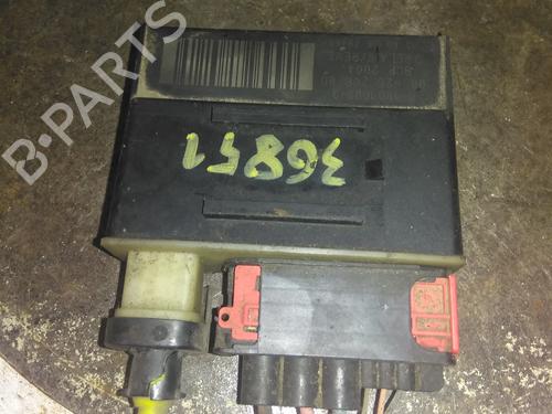Used Fuse box Fuse box PEUGEOT 308 II (LB_, LP_, LW_, LH_, L3_) 1.6 HDi 100 (99 hp) 34602332 34602332