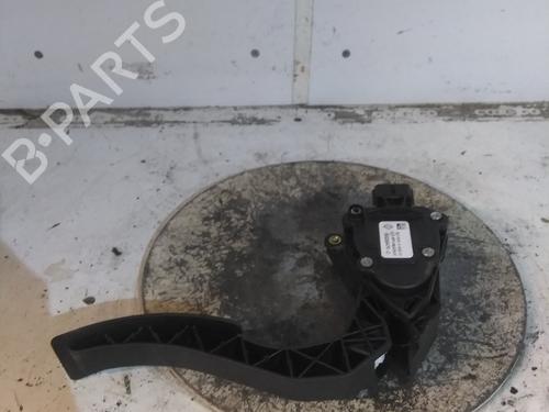 pedal-renault-clio-iv-bh_-2012-2013-2014-2015-2016-2017-2018-2019-2020-2021-34593981 main image