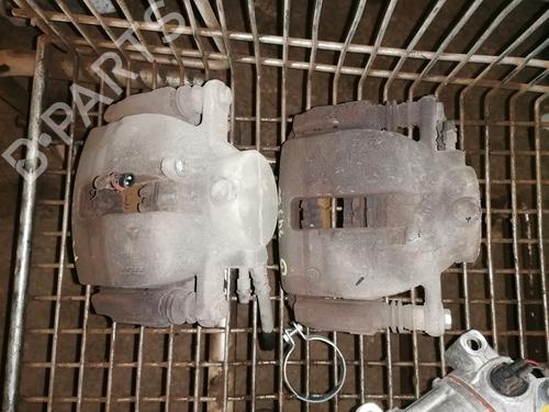 Used Right front brake caliper Right front brake caliper MERCEDES-BENZ B-CLASS Sports Tourer (W245) B 180 CDI (245.207) (109 hp) 34587547 34587547