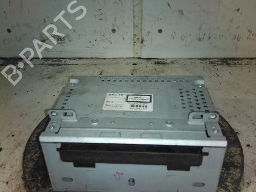 Autoradio FORD FOCUS III Saloon 1.6 TDCi (115 hp) 23982318