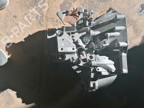 gearbox-citroen-ds3-sa_-2009-2010-2011-2012-2013-2014-2015-2016-34587147 main image