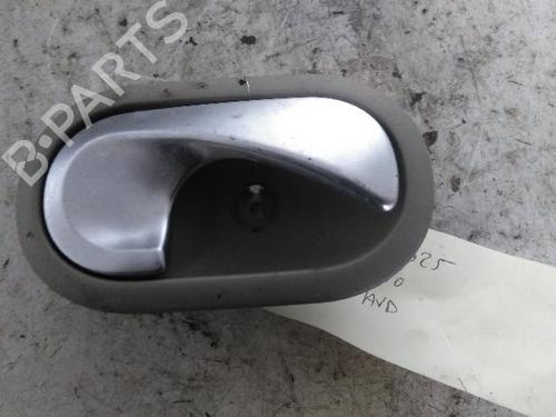 Used Front right interior door handle RENAULT CLIO III (BR0/1, CR0/1) 1.5 dCi (BR0H, CR0H, CR1S, BR1S) (106 hp) 28144106