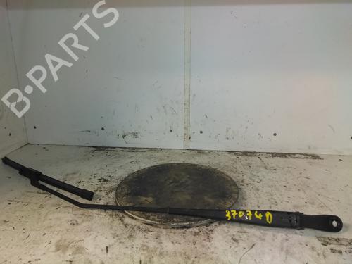 front-windshield-wiper-arm-peugeot-2008-i-cu_-2013-34597261 main image