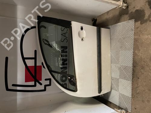 Used Left front door Left front door 34588788 34588788