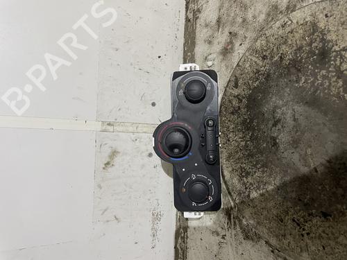Used Climate control Climate control RENAULT CLIO III (BR0/1, CR0/1) 1.5 dCi (BR17, CR17) (86 hp) 34592853 34592853