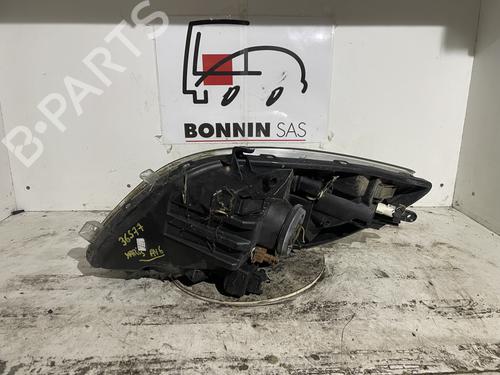 Phare gauche Phare gauche TOYOTA YARIS (_P9_) 1.4 D-4D (NLP90_, NLP90R) (90 hp) 39697611 39697611