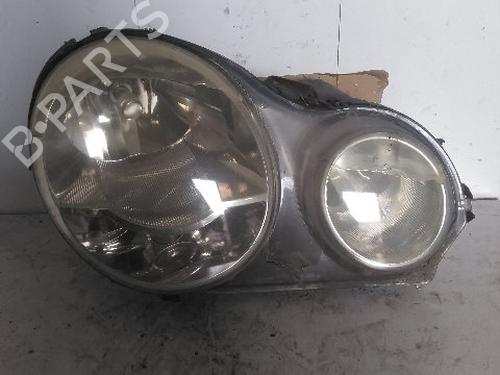 Right headlight VW POLO (9N_, 9A_) 1.9 SDI | BP26584157C29 
