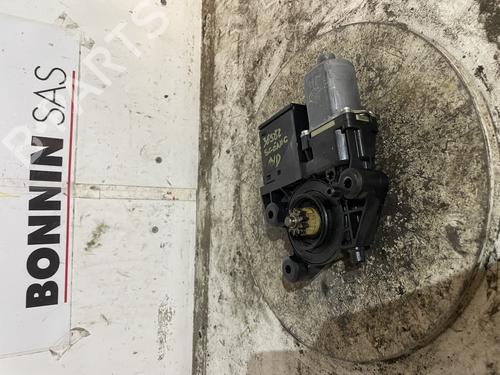 front-right-window-mechanism-renault-scenic-iii-jz01_-2008-2009-2010-2011-2012-2013-2014-2015-2016-34592654 main image