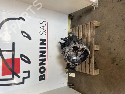 Used Gearbox TOYOTA COROLLA Verso (ZER_, ZZE12_, R1_) 2.2 D-4D (AUR10_, AUR10R) (136 hp) 20635240
