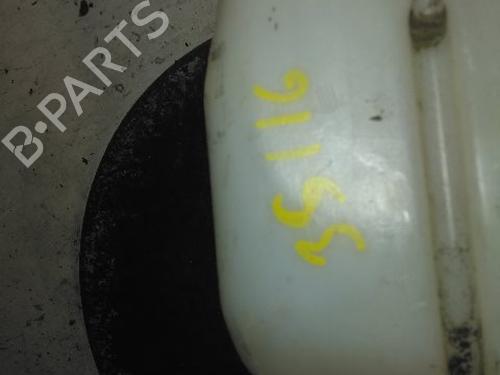 Used Windscreen washer tank PEUGEOT 306 Break (7E, N3, N5) 1.9 D (69 hp) 26451995