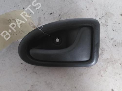 Højre fortil invendig håndtag RENAULT CLIO II (BB_, CB_) 1.5 dCi (B/C2J) (68 hp) 27619797
