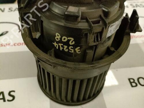 Used Heater blower motor PEUGEOT 208 I (CA_, CC_) 1.6 HDi (92 hp) 24133646