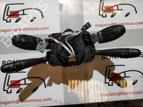 Used Steering column stalk PEUGEOT 308 SW I (4E_, 4H_) 1.6 HDi (112 hp) 20635831