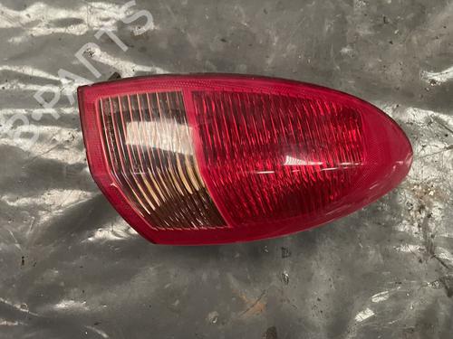 Used Right taillight Right taillight ALFA ROMEO 147 (937_) 1.9 JTDM 8V (937.AXD1A, 937.AXU1A, 937.BXU1A) (120 hp) 34589259 34589259