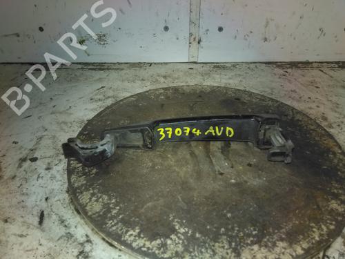 front-right-exterior-door-handle-peugeot-2008-i-cu_-2013-34597250 main image