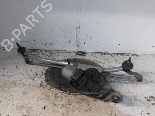 Used Front wiper motor DACIA SANDERO 1.5 dCi (75 hp) 23095472