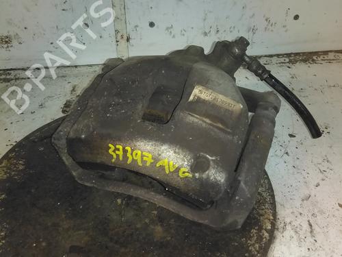 Used Right front brake caliper Right front brake caliper PEUGEOT 308 SW II (LC_, LJ_, LR_, LX_, L4_) 1.6 HDi 92 (92 hp) 34597966 34597966