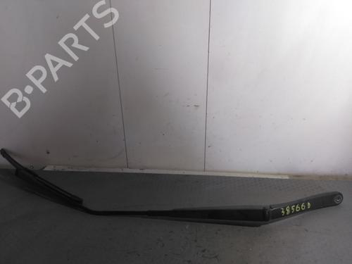 Used Front windshield wiper arm Front windshield wiper arm 37593857 37593857