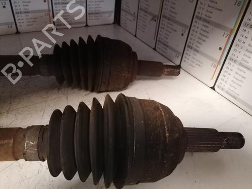 Used Left front driveshaft Left front driveshaft RENAULT GRAND SCÉNIC II (JM0/1_) [2004-2009] 34586406 34586406