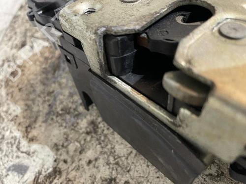 Used Rear right lock PEUGEOT 406 (8B) 2.0 16V (136 hp) 20639327